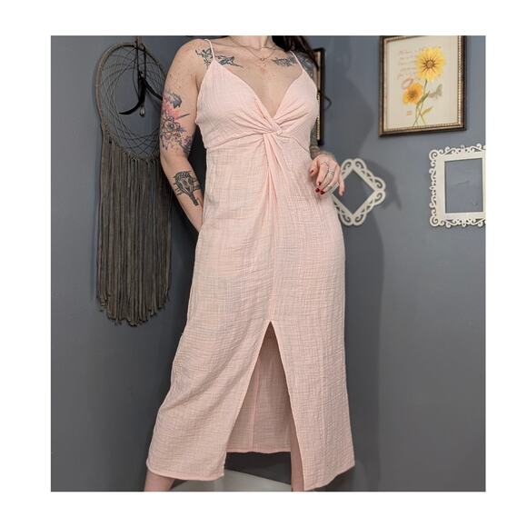 Pale Pink BB Dakota Dress - Picture 11 of 11